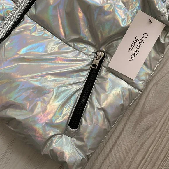 đź’–MEGA SALEđź’–Calvin Klein Men's CJCV7010 IRD Puffer Silver Sleeveless Zipper - Picture 10 of 15